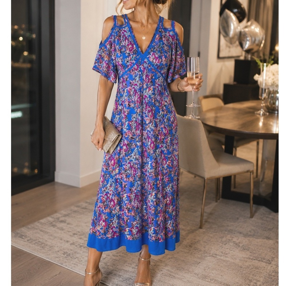 Nicole by Nicole Miller NWT Blue Paisley Cold Shoulder Maxi Dress V-Neck Size 6